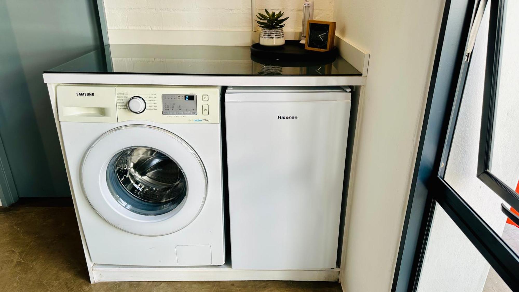 City Living Apartment 119 - Washer, 4K Tv, Fast Wifi, & Sunny Balcony Johannesburg Exterior photo
